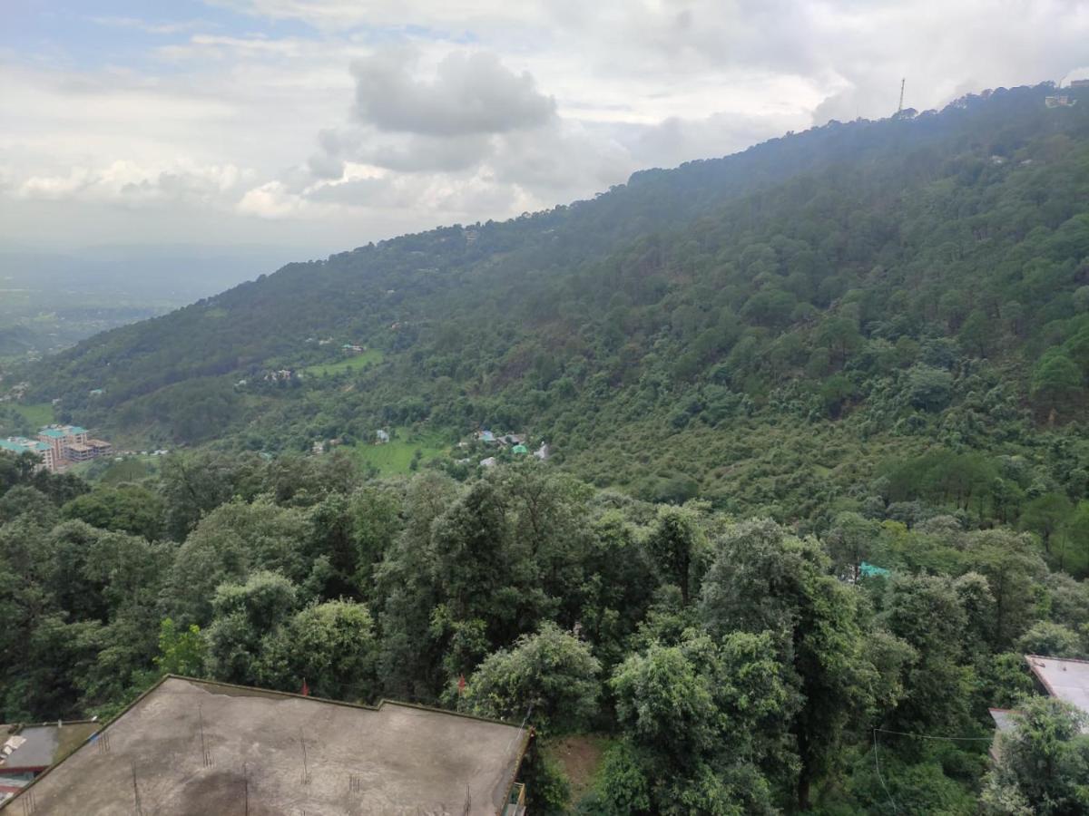 Hotel Amandeep Dharamshala Exterior foto